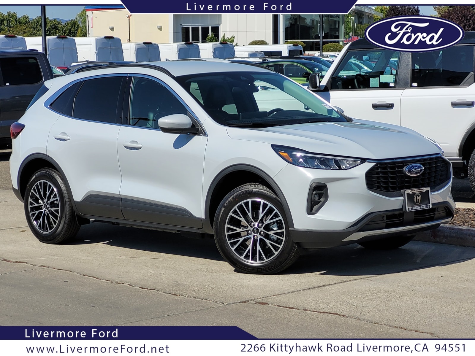 2025 Ford Escape PHEV's photo