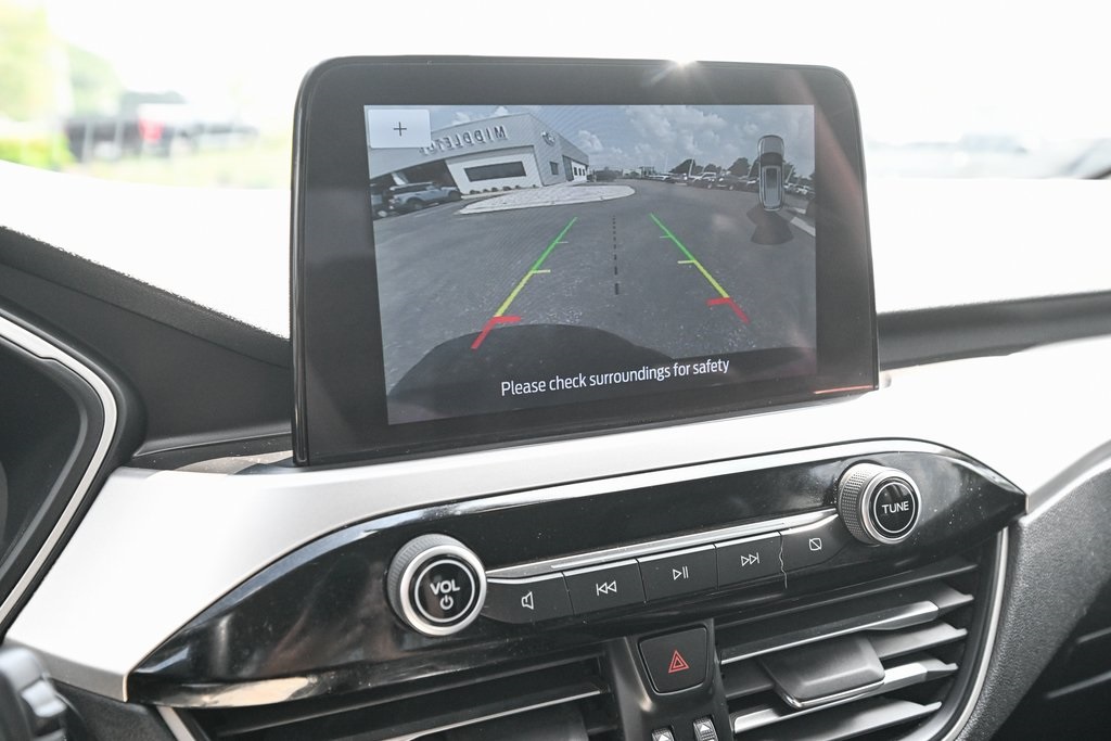 2020 Ford Escape SEL photo 29