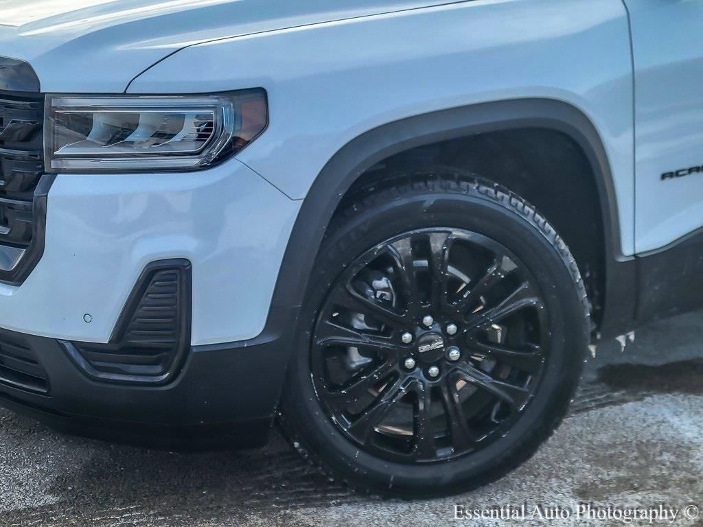 2022 GMC ACADIA - Image 3