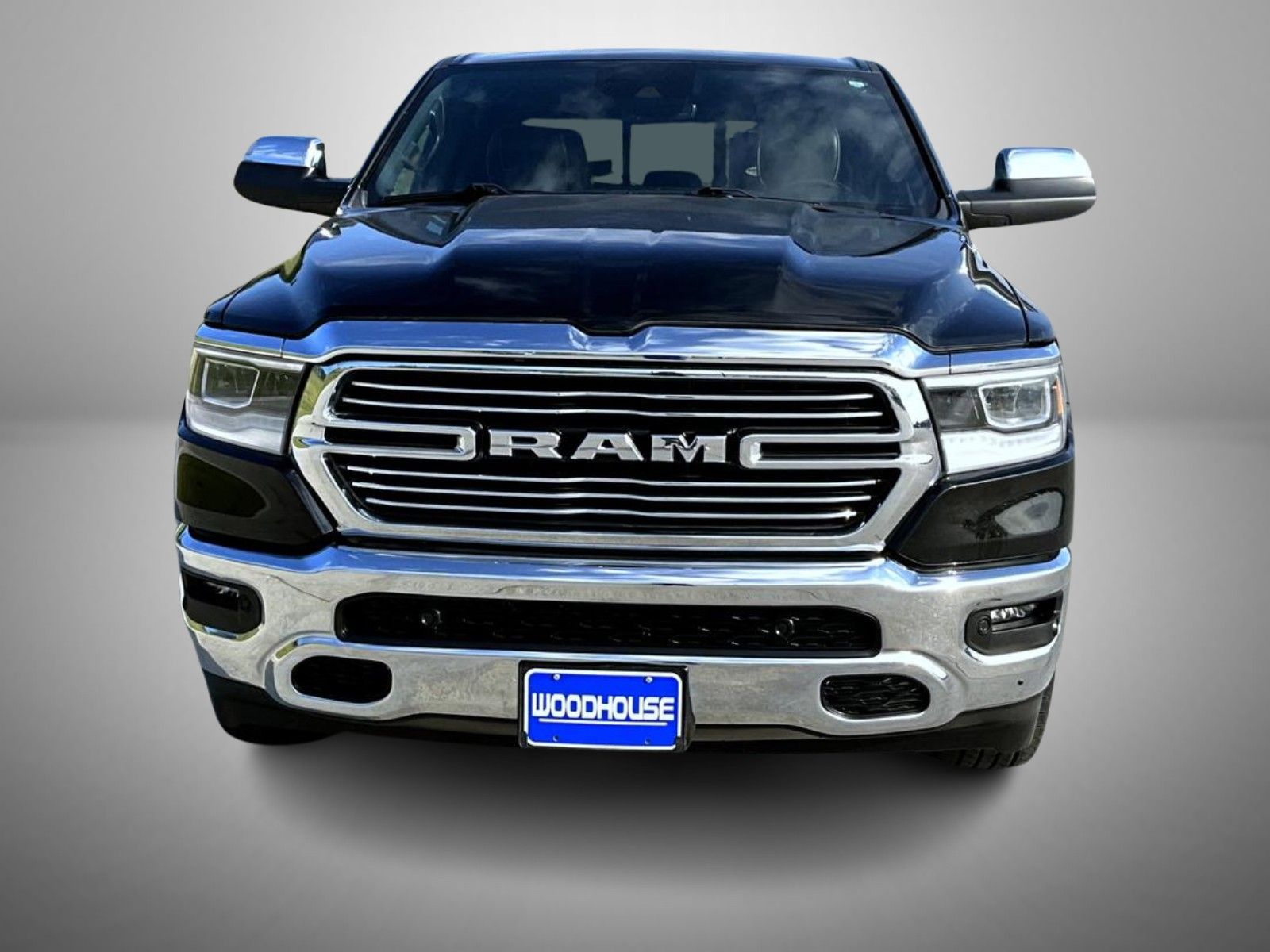 2023 Ram 1500 Laramie photo 2
