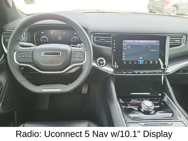 2023 Jeep Wagoneer Base photo 8