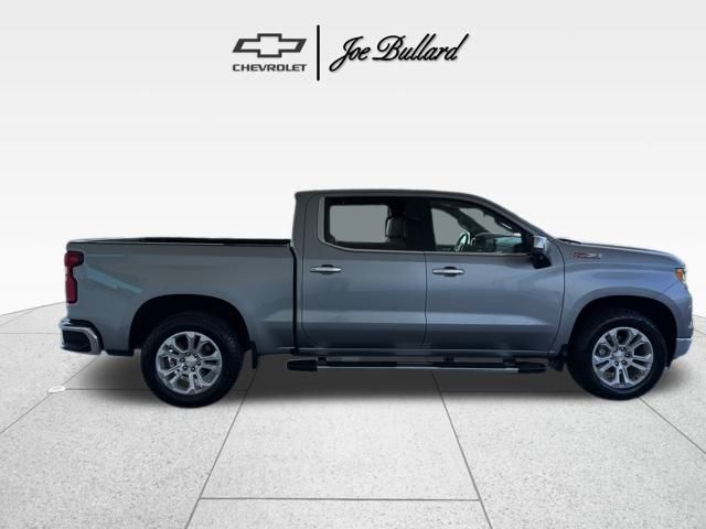 2024 Chevrolet Silverado 1500 LTZ photo 5