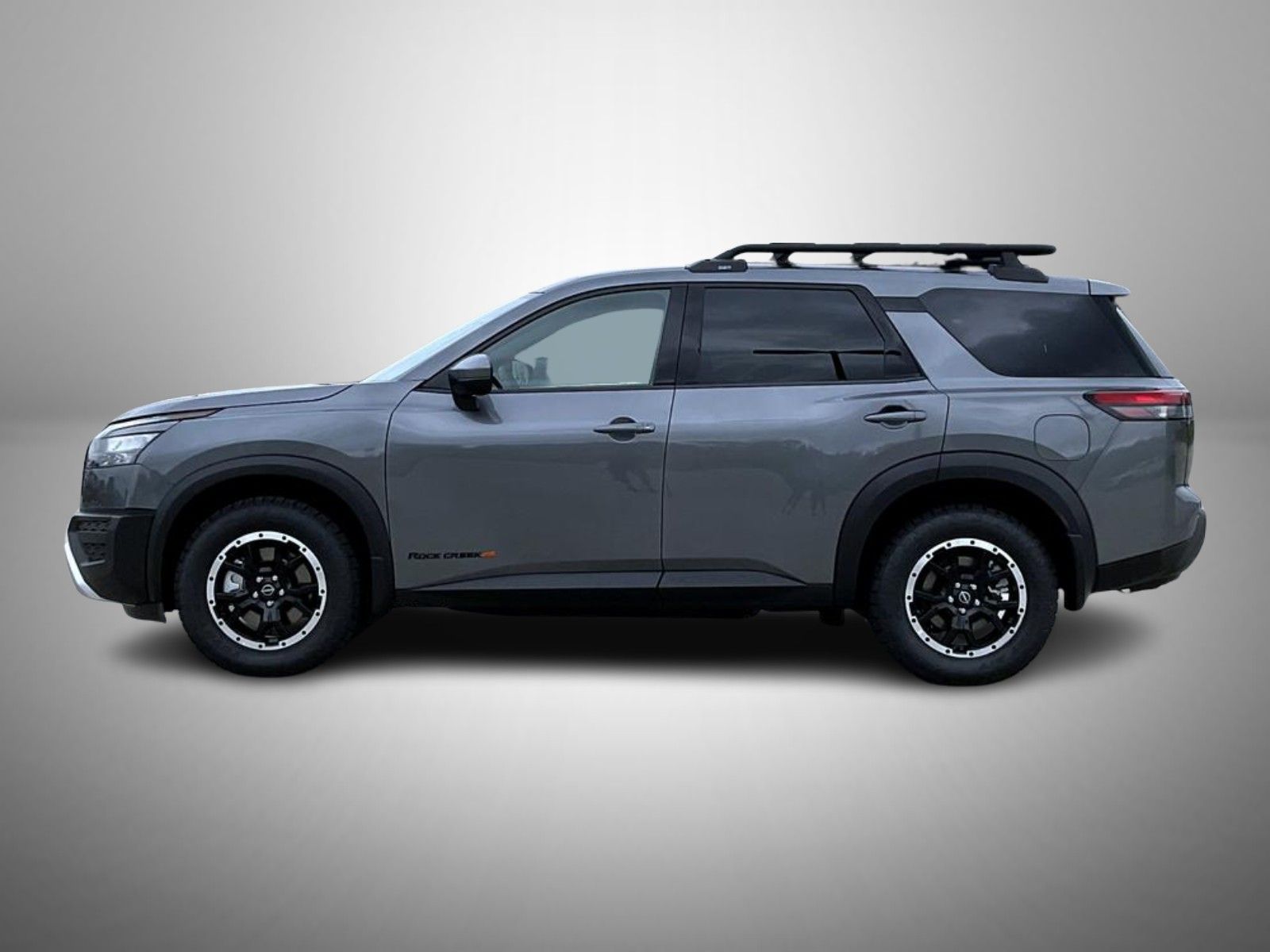 2025 Nissan Pathfinder Rock Creek photo 2