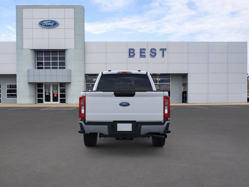 2025 Ford F-350 XLT photo 5