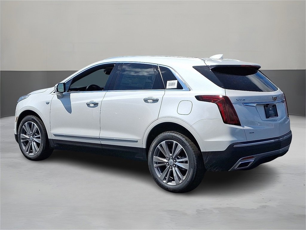 2025 Cadillac XT5 Premium Luxury photo 4