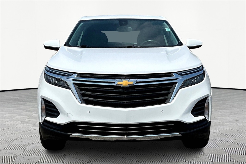 2022 Chevrolet Equinox LT photo 3