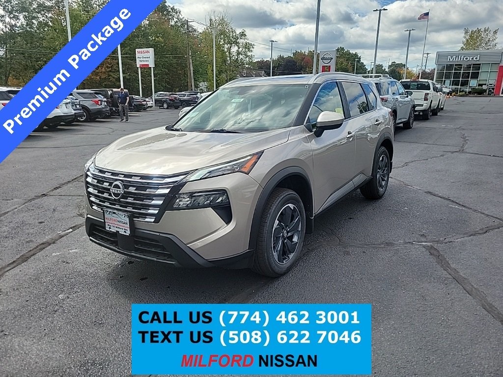 2026 Nissan Rogue SV's photo