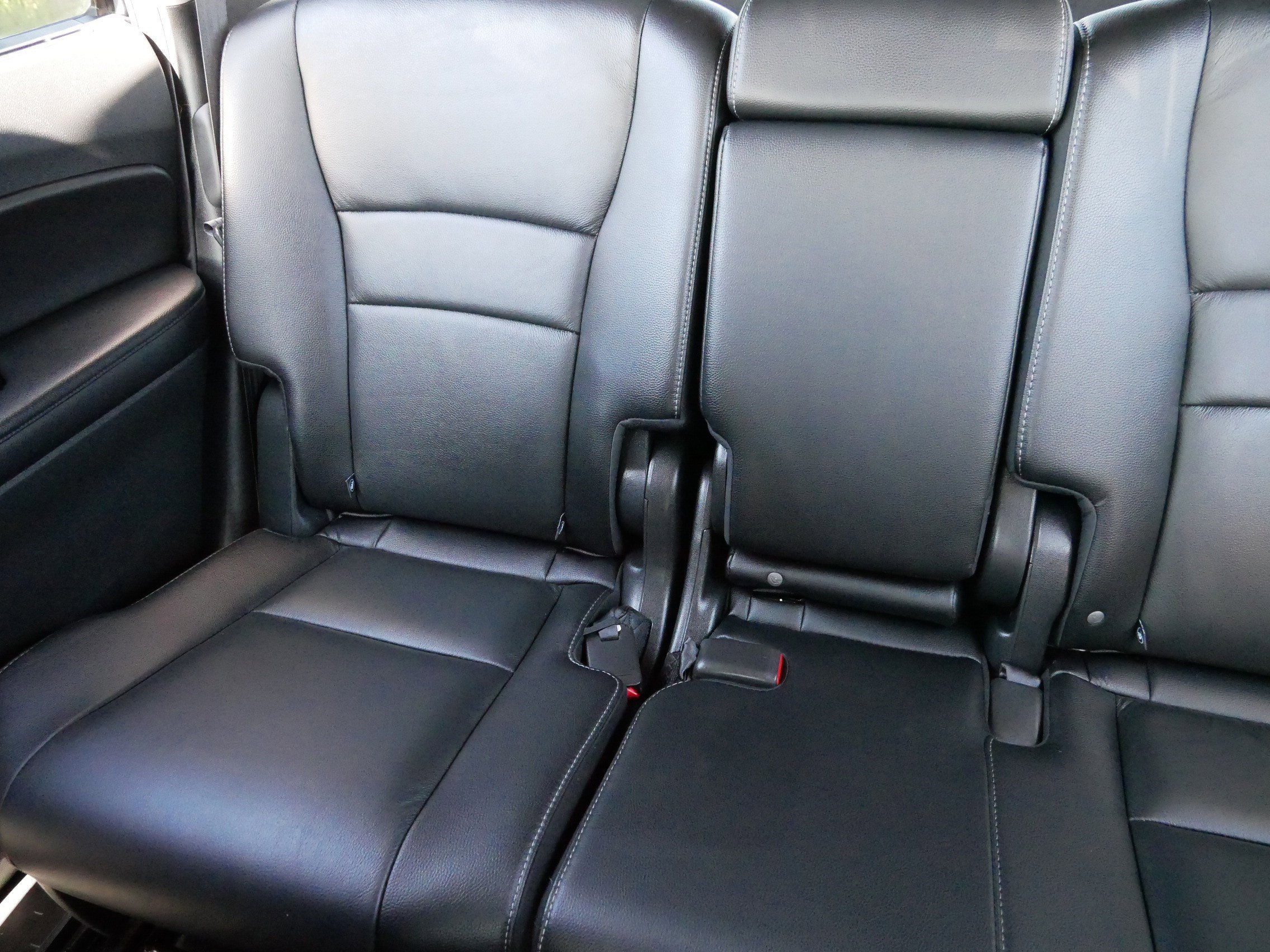 2022 Honda Pilot SE photo 11