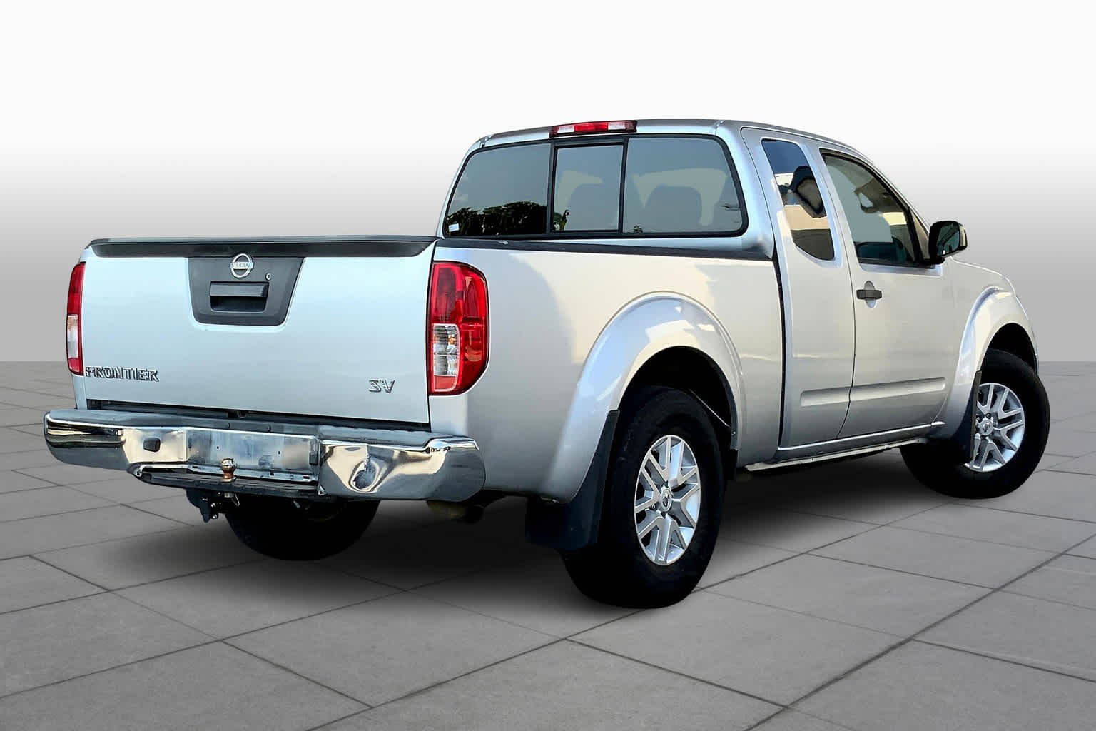 2017 Nissan Frontier SV photo 12