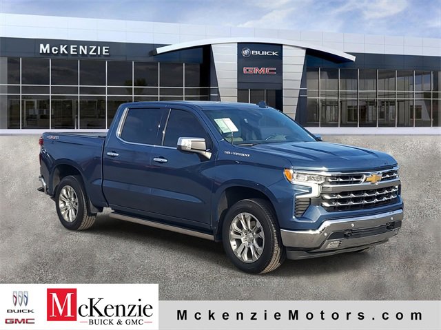 2024 Chevrolet Silverado 1500 LTZ's photo
