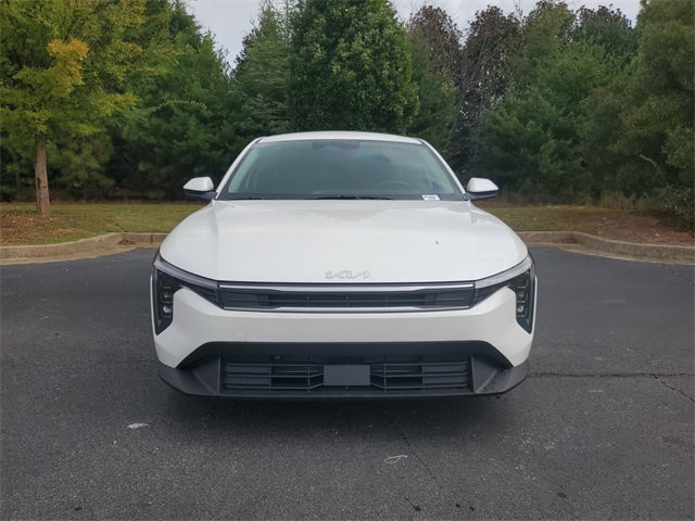 2025 Kia K4 LXS photo 2