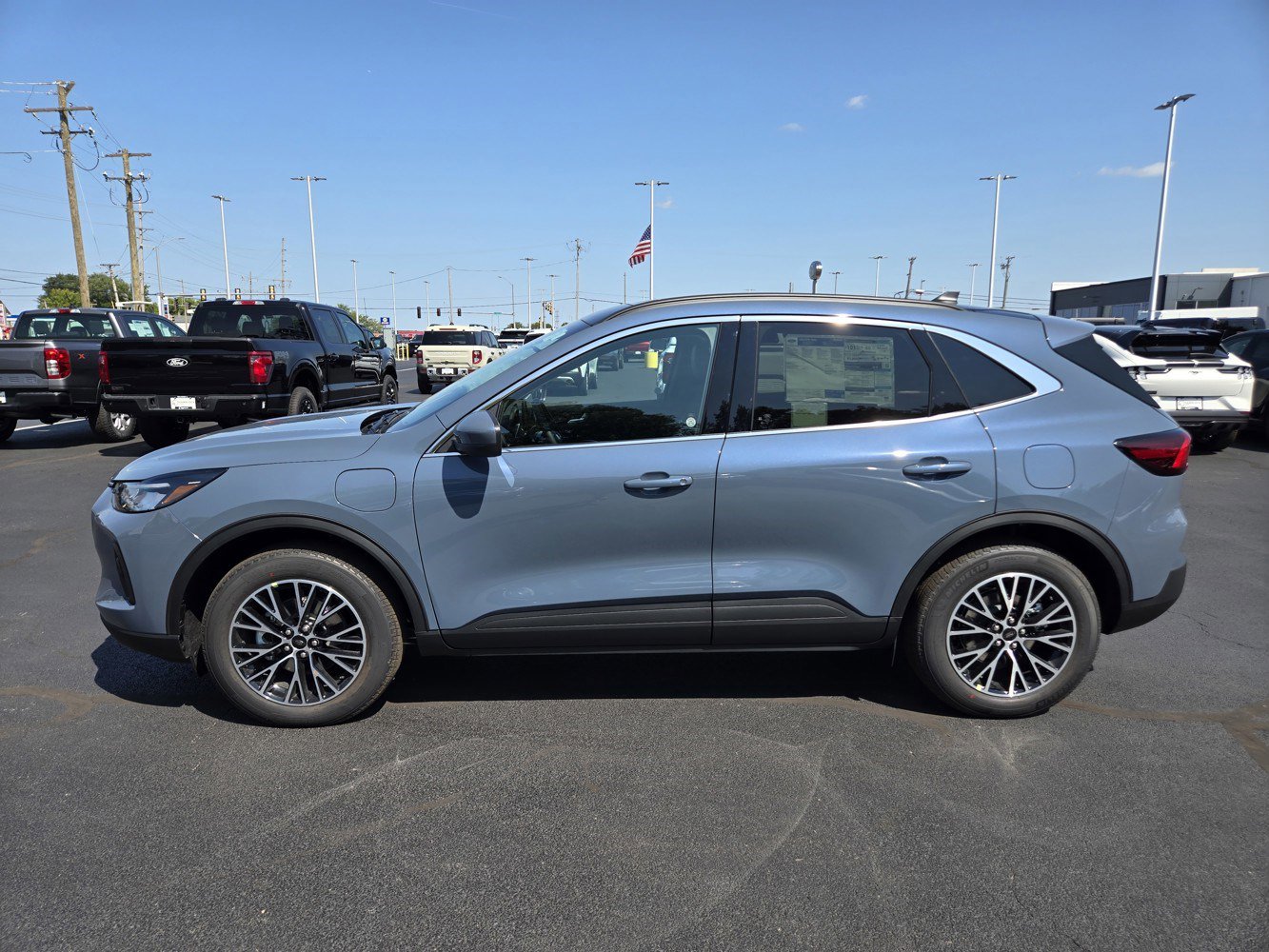 2025 Ford Escape Plug-In Hybrid photo 31