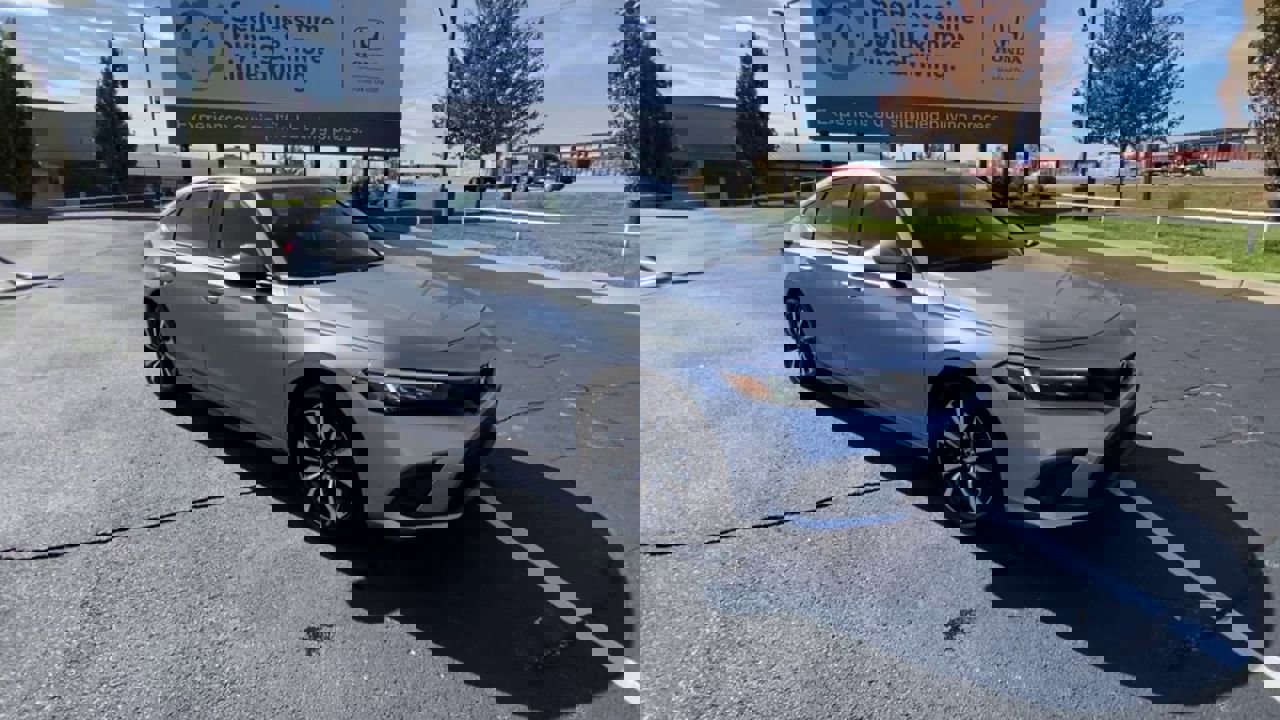 19XFL1H79NE023008