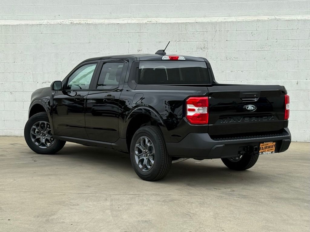 2025 Ford Maverick XLT photo 2