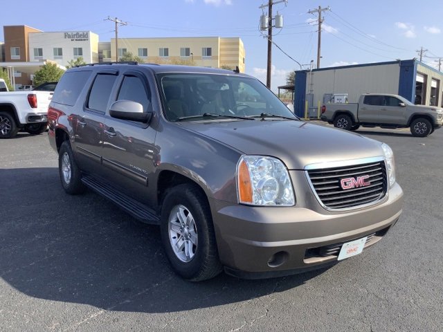 2011 GMC Yukon XL SLE