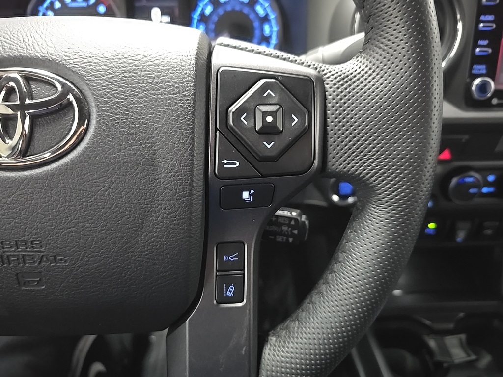 2022 Toyota Tacoma TRD Off-Road V6 photo 19