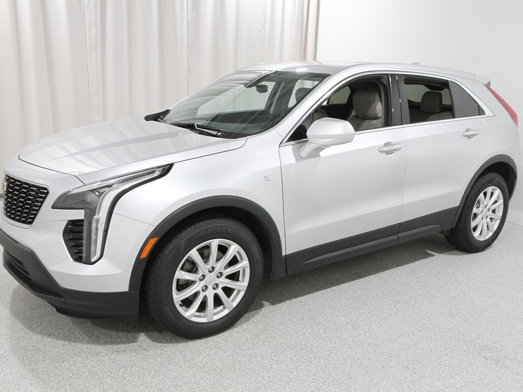 2019 Cadillac XT4 Luxury photo 3
