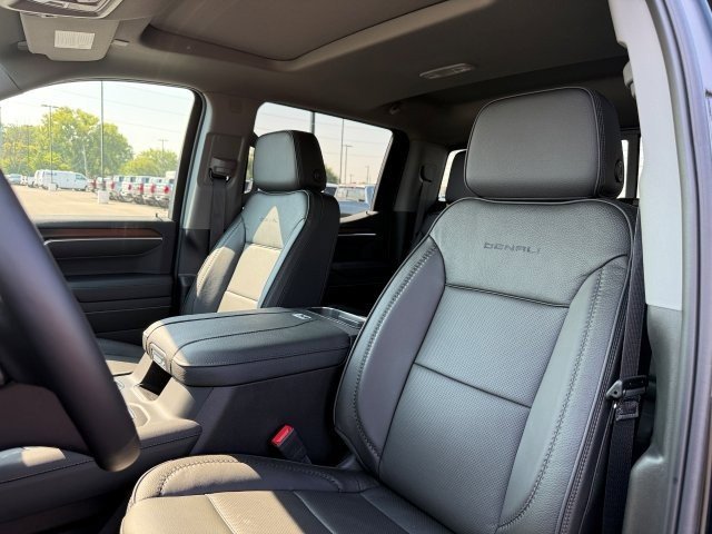 2026 Gmc Sierra 1500 Denali photo 16