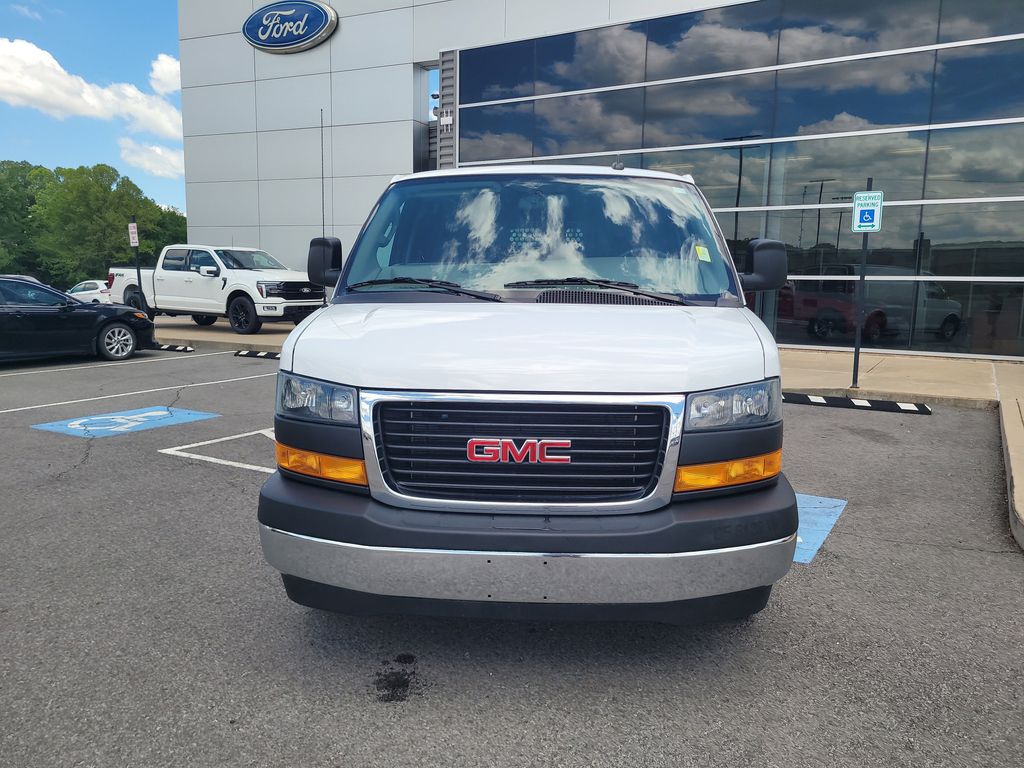 2023 Gmc Savana Cargo 2500 photo 8