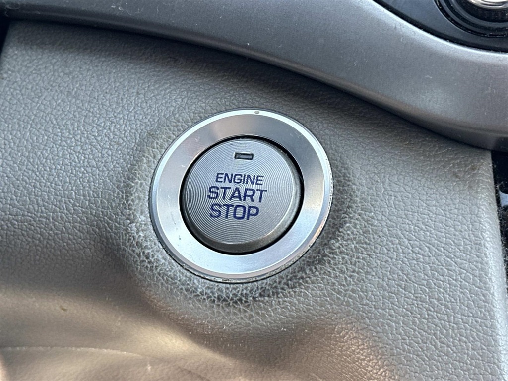 2017 Hyundai Elantra SE photo 6