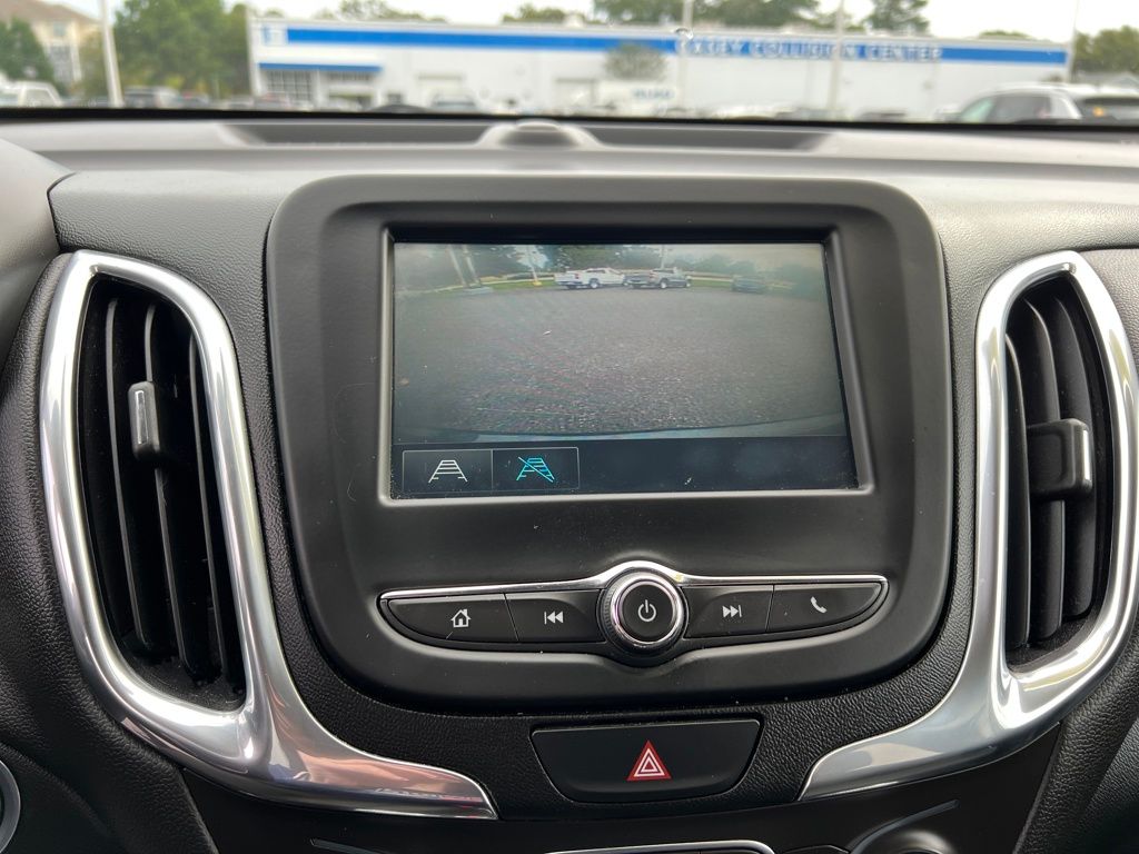 2018 Chevrolet Equinox LT photo 18