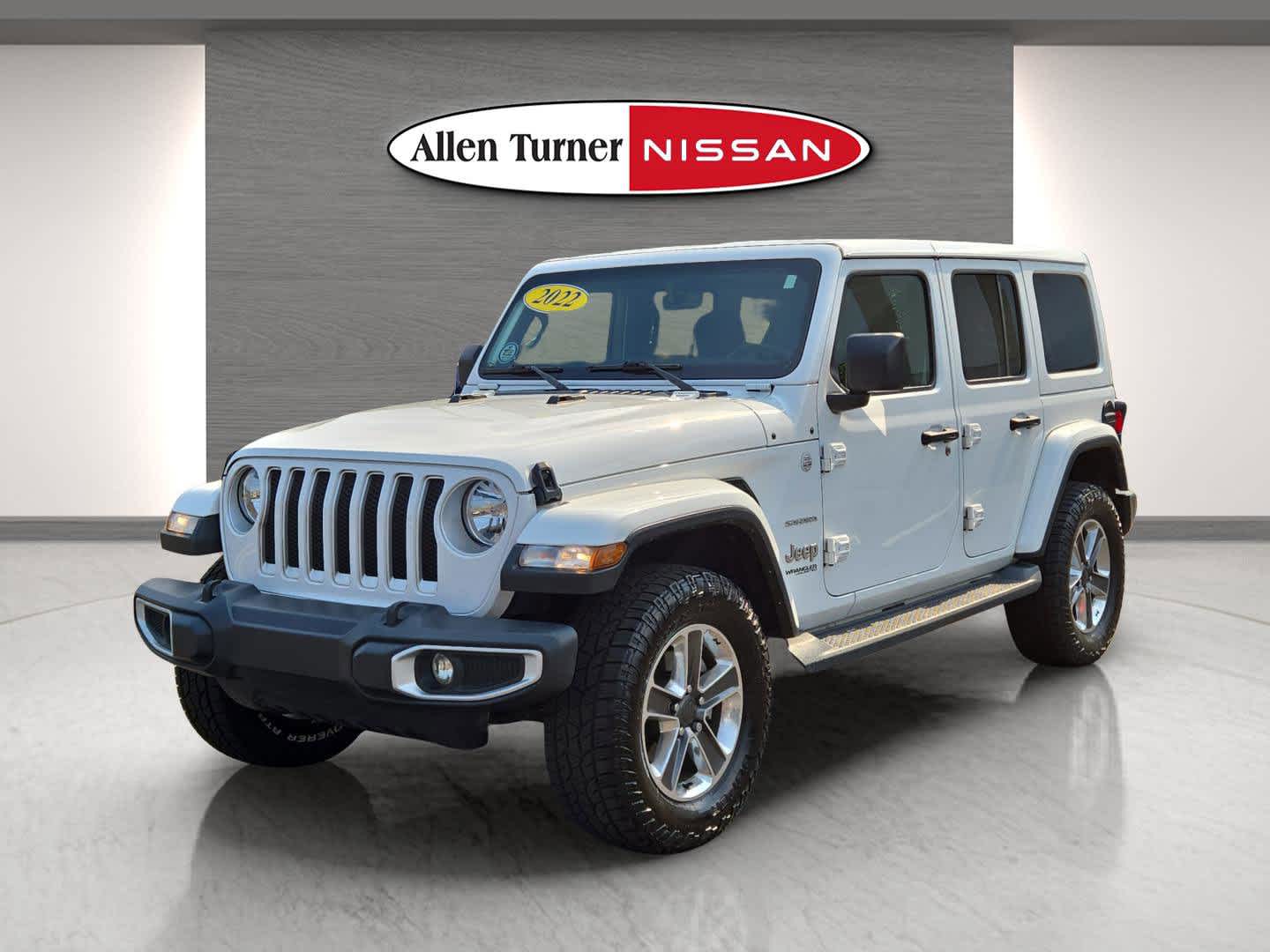 2022 Jeep Wrangler Unlimited Sahara photo 3