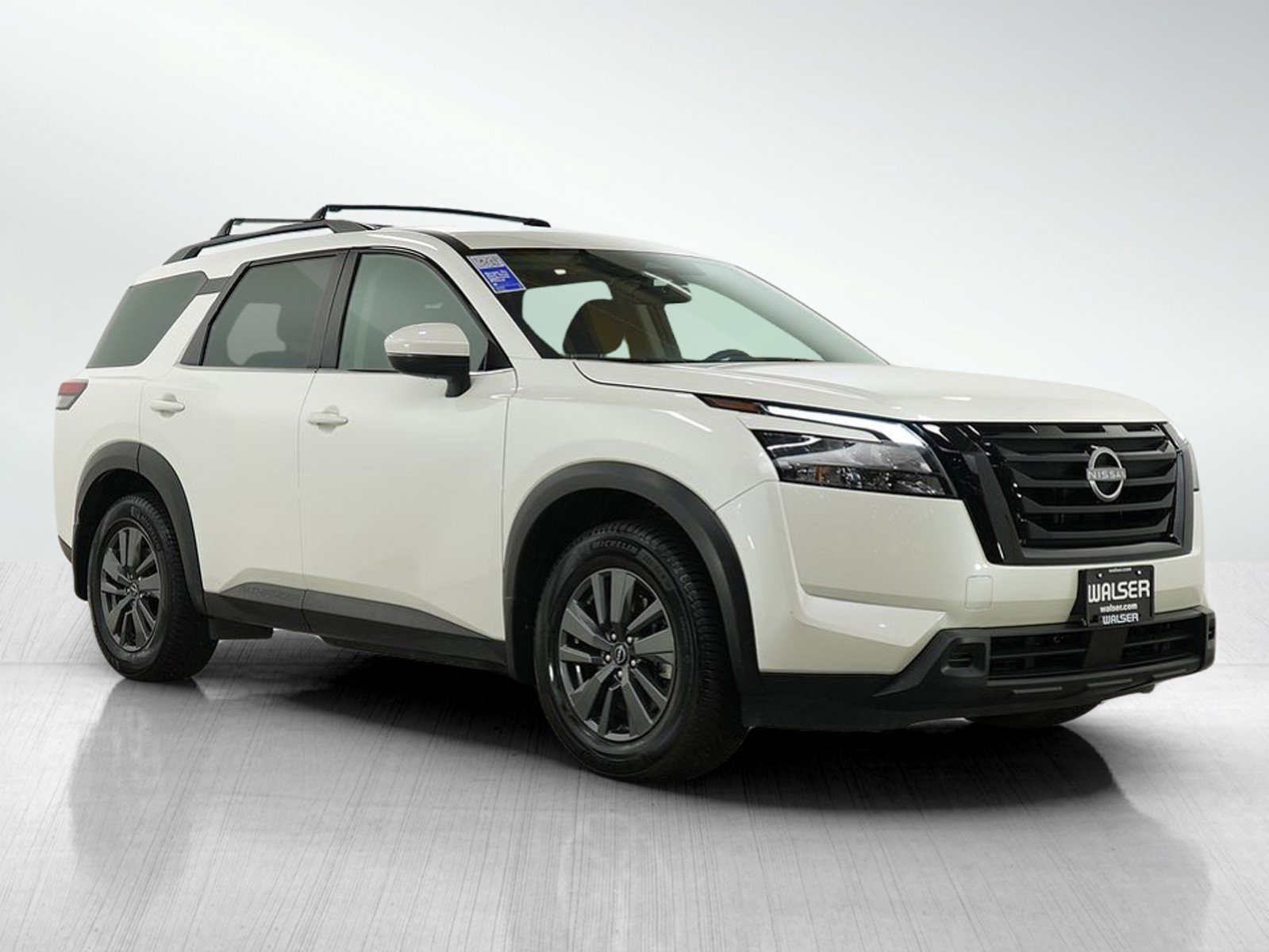 2024 Nissan Pathfinder SV photo 7