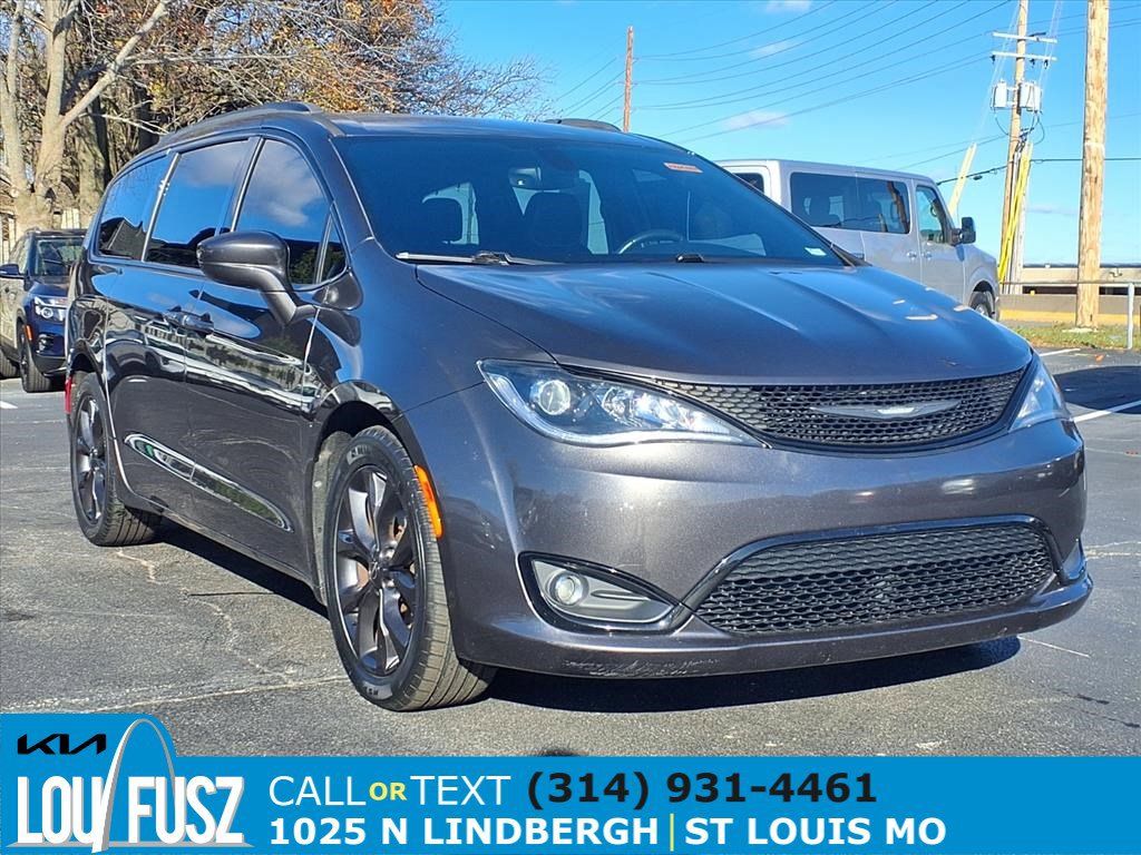 2018 Chrysler Pacifica Touring L Plus