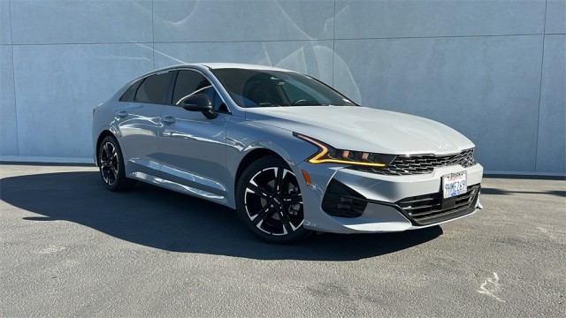 2023 Kia K5