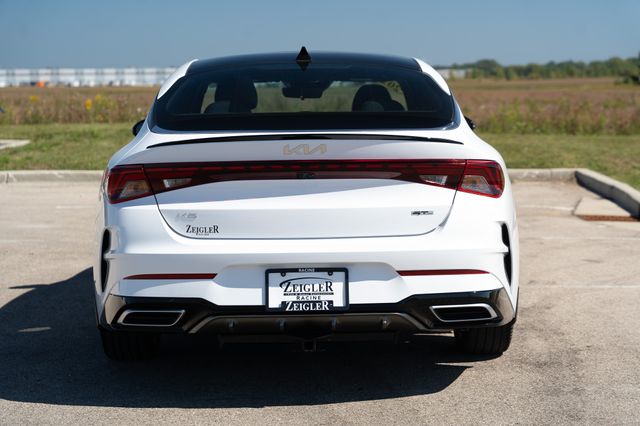 2024 Kia K5 GT-Line photo 6