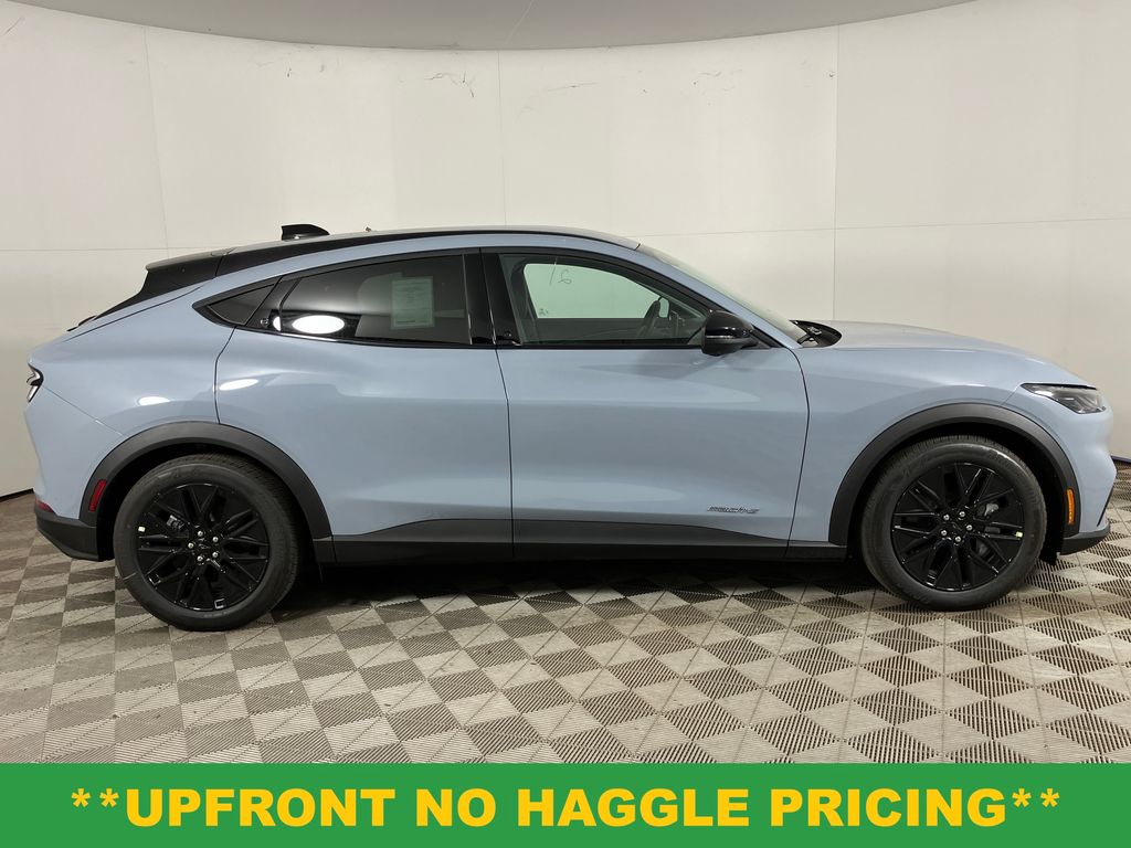 2025 Ford Mustang Mach-E Select photo 2