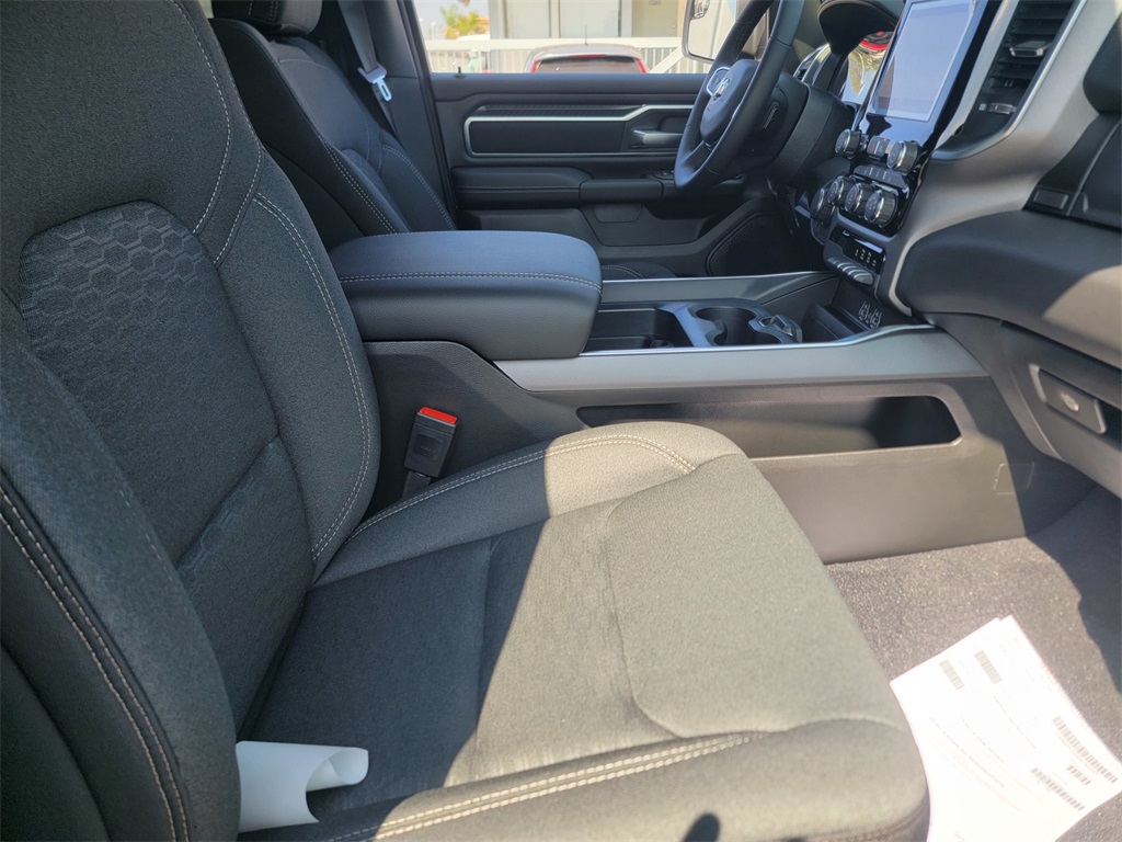 2025 Ram 1500 Big Horn Lone Star photo 11