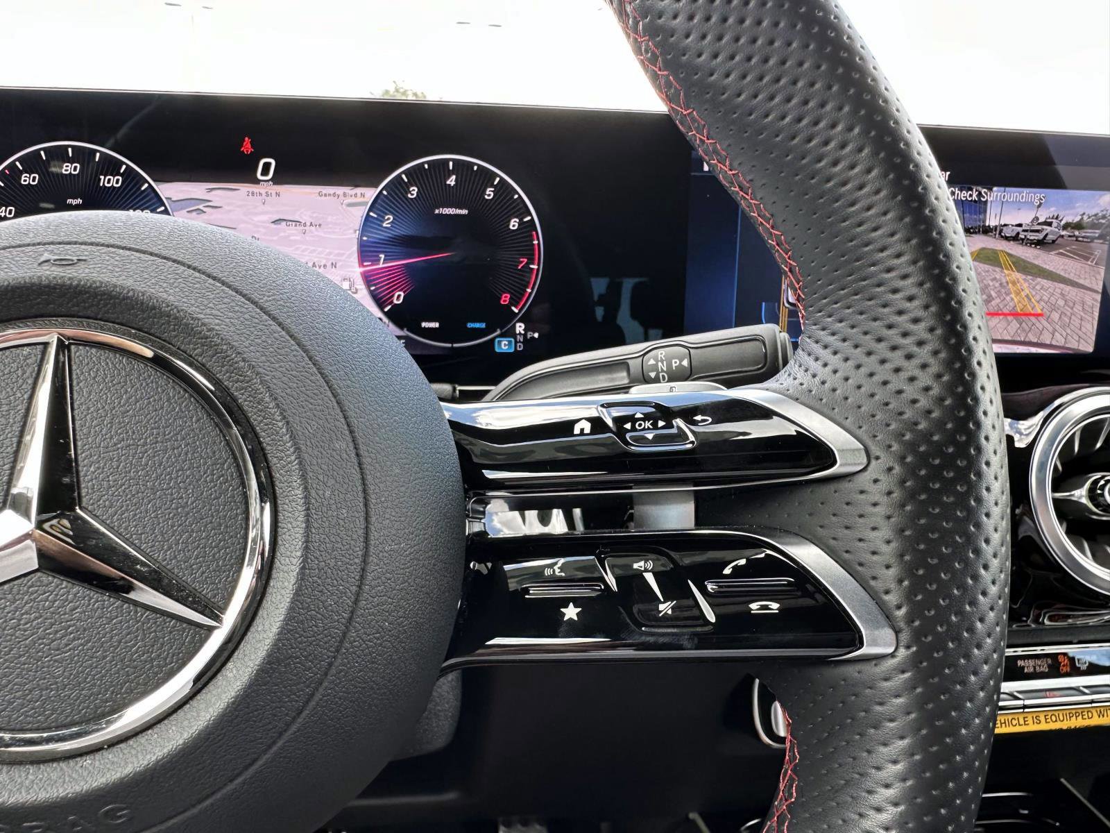 2025 Mercedes Benz GLA 250 AMG photo 32