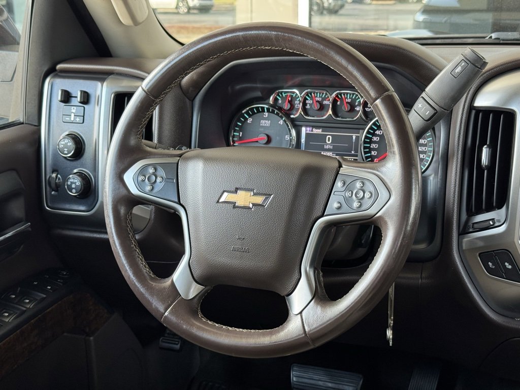 2016 Chevrolet Silverado 1500 LT photo 22