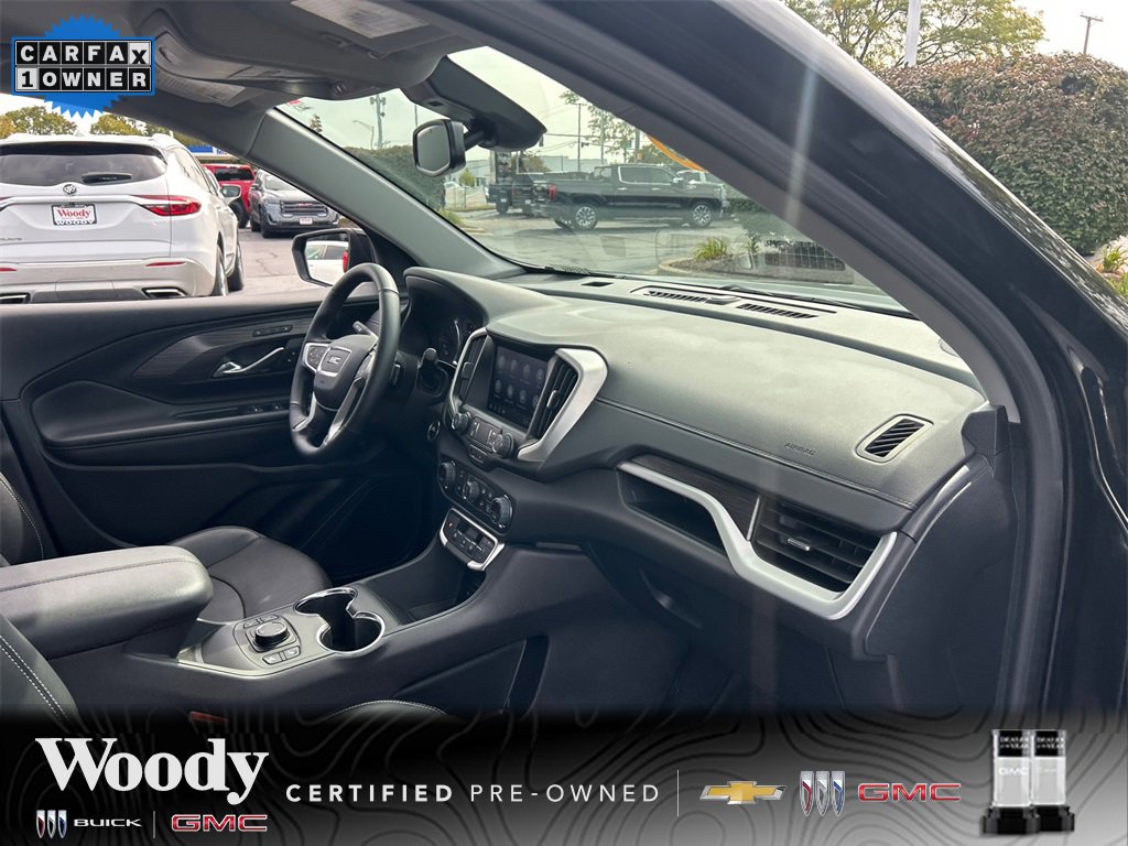 2024 Gmc Terrain SLT photo 35