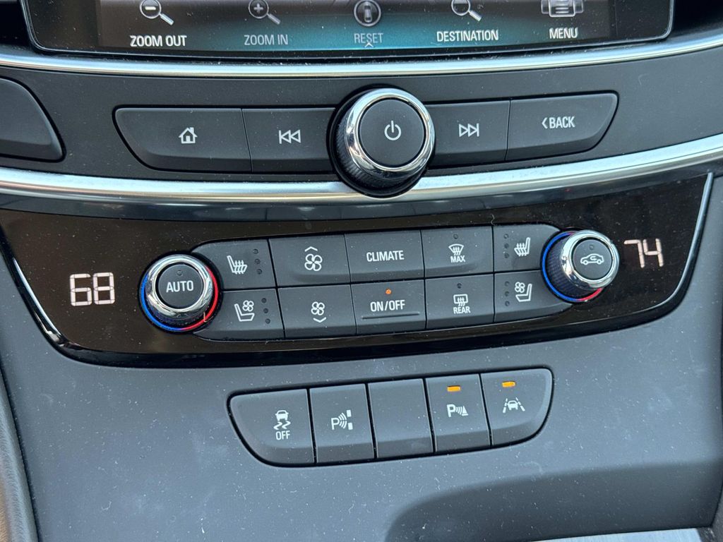 2017 Buick LaCrosse Premium I photo 19