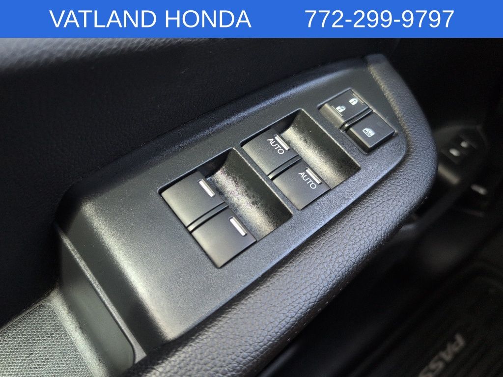 2022 Honda Passport EX-L photo 14