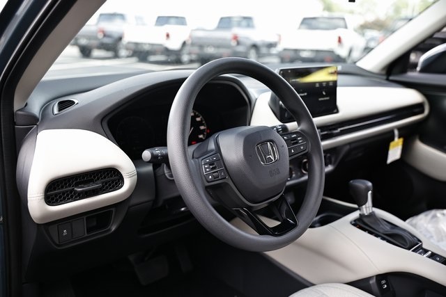 2026 Honda HR-V LX photo 19