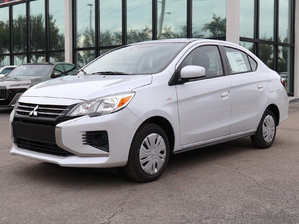 2024 Mitsubishi Mirage G4 ES photo 5