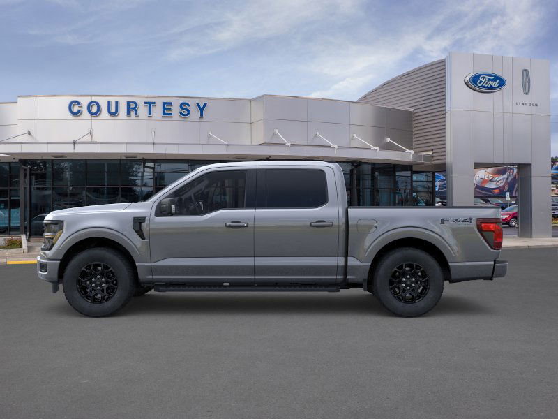 2025 Ford F-150 XLT photo 3