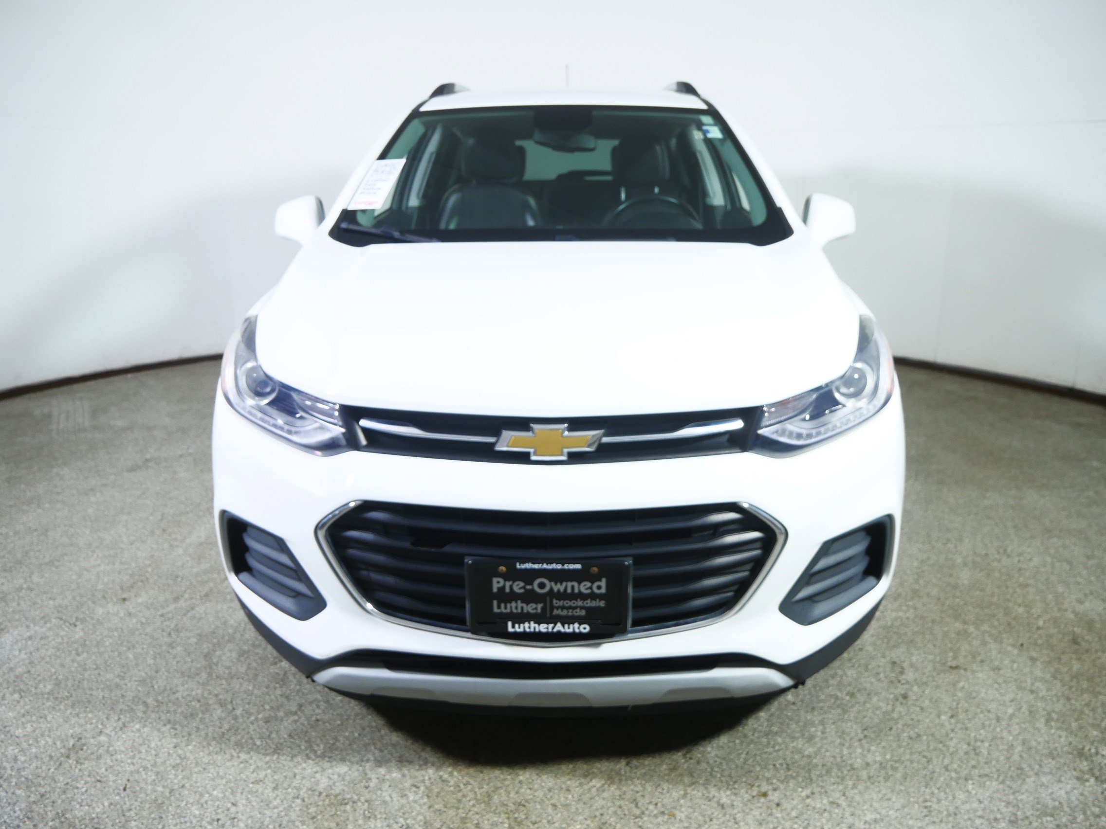 Used 2018 Chevrolet Trax LT with VIN KL7CJLSB1JB662120 for sale in Brooklyn Center, Minnesota