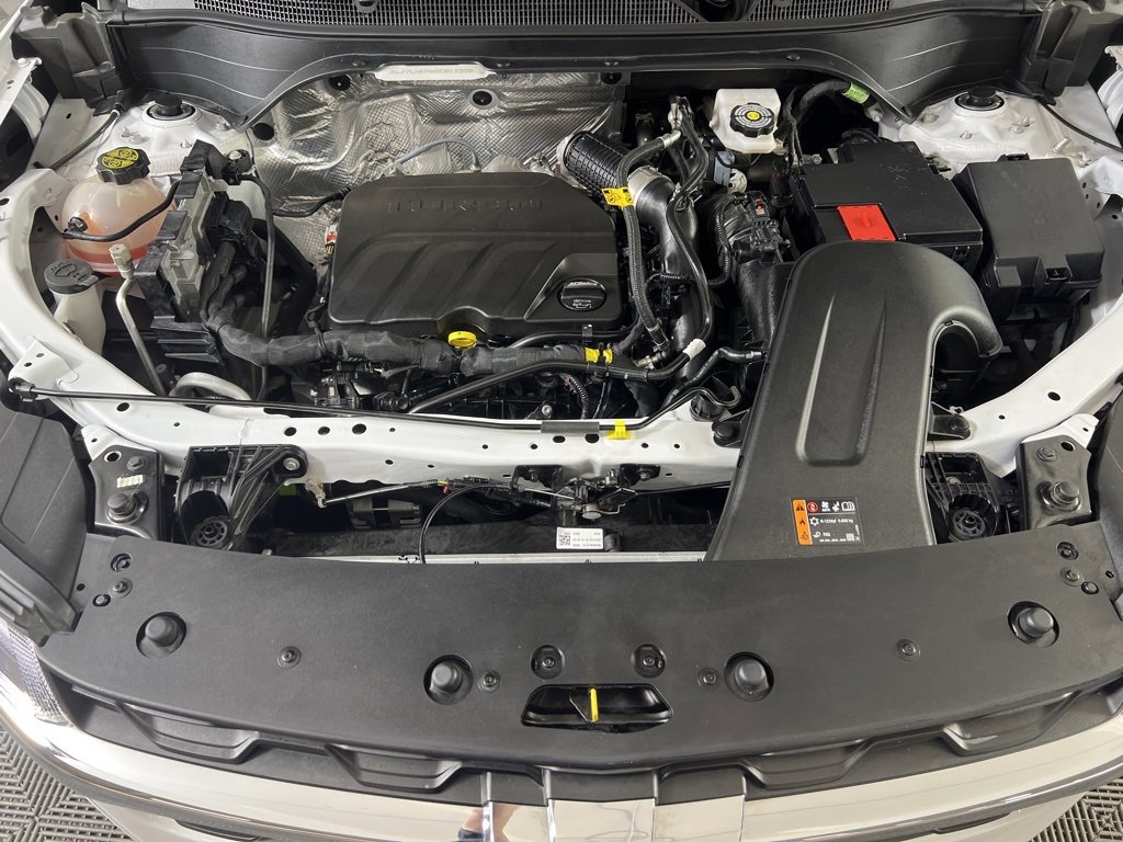 2025 Chevrolet Trax LT photo 19