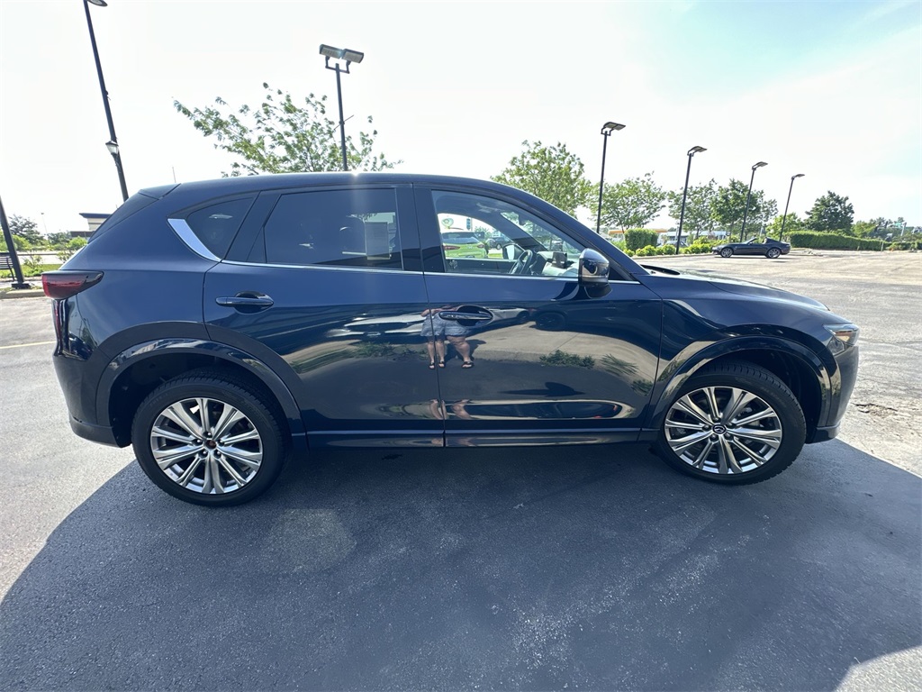 2022 Mazda CX-5 2.5 Turbo Signature photo 3
