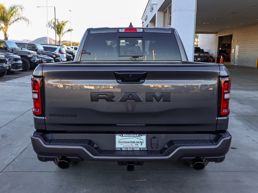 New 2026 Granite Crystal Metallic Clear-Coat Exterior Paint RAM Big Horn/Lone Star image 4