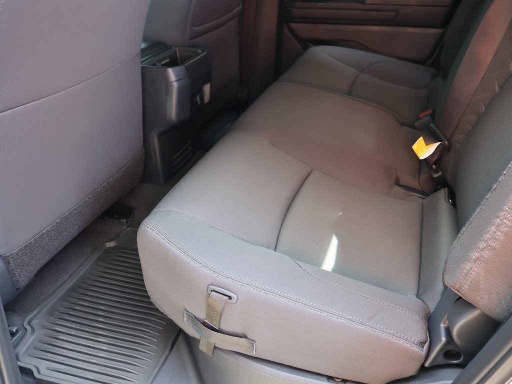 2025 Toyota Tacoma SR5 4x4 Double Cab photo 23