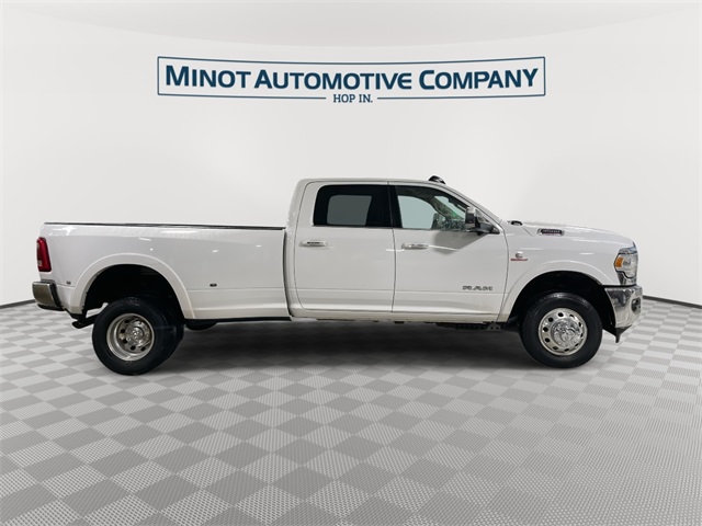 2021 Ram 3500 Laramie photo 9