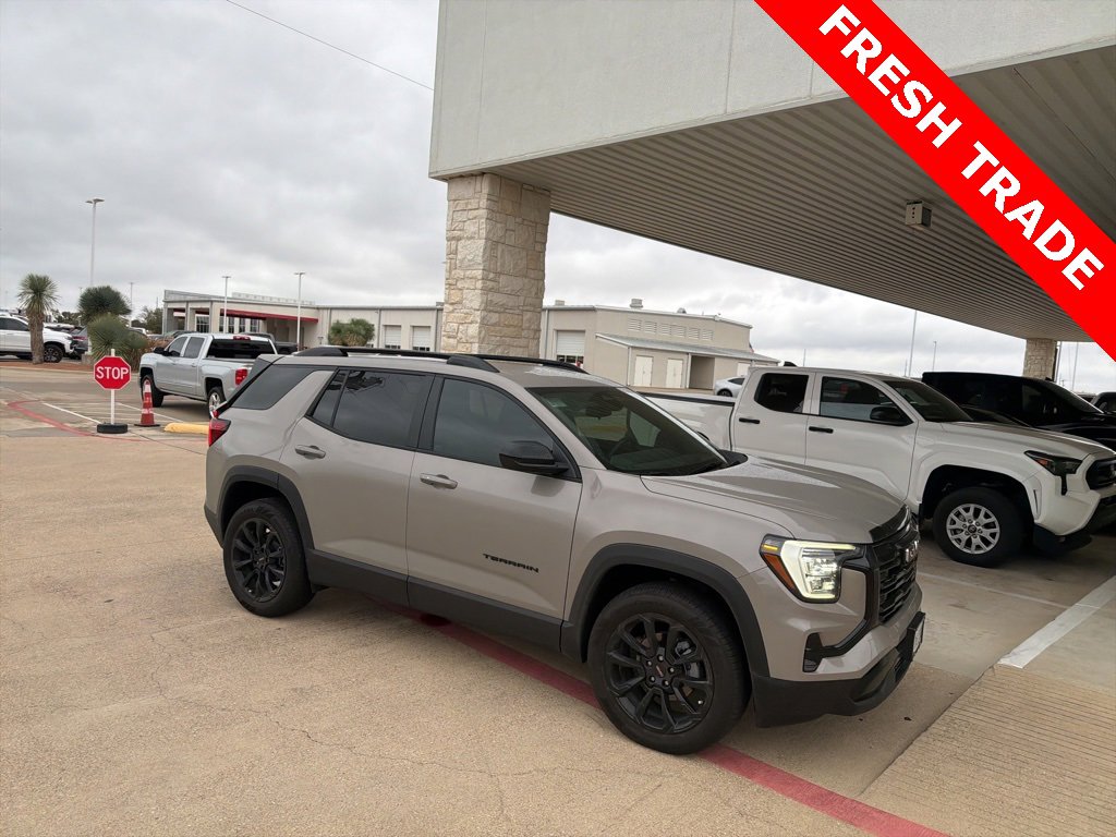 2025 GMC Terrain Elevation's photo