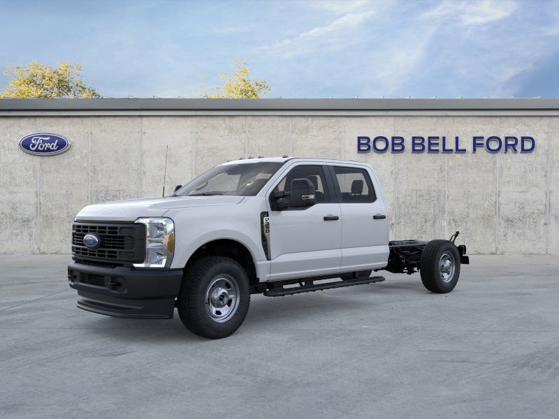 2026 Ford F-350 Super Duty Chassis Cab XL's photo