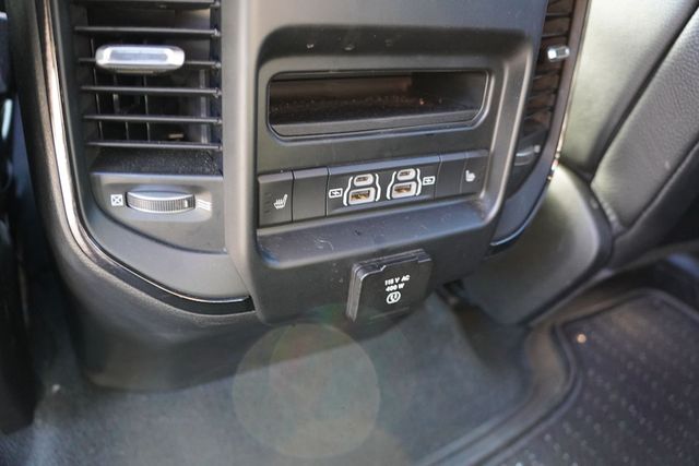 2022 Ram 1500 Limited photo 4