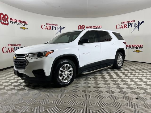 2019 Chevrolet Traverse LS photo 2